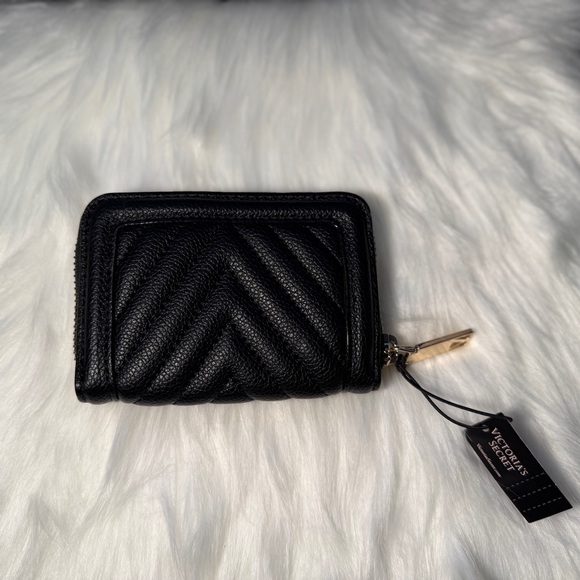 NEW‼️ VICTORIA'S SECRET Small Wallet with Zip - Picture 7 of 16
